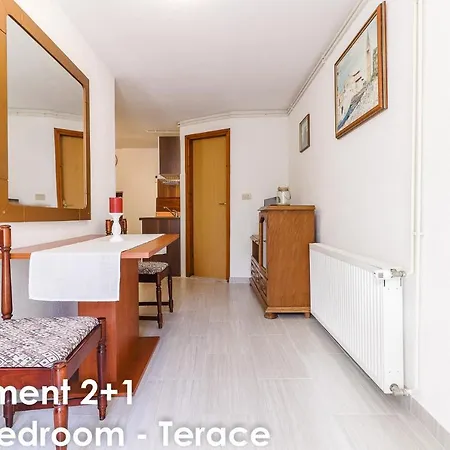 Relax - Big Terace & Grill * Vrsar