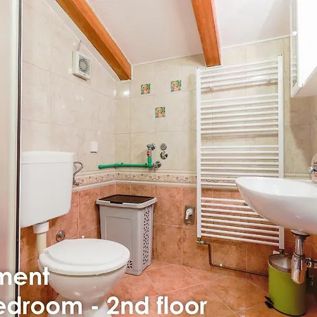 Relax - Big Terace & Grill