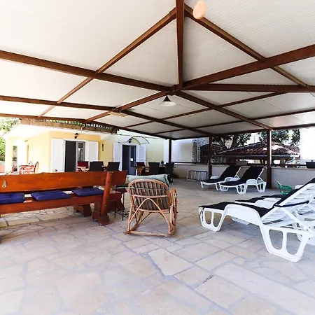 Relax - Big Terace & Grill *