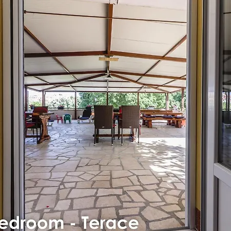 Relax - Big Terace & Grill Vrsar